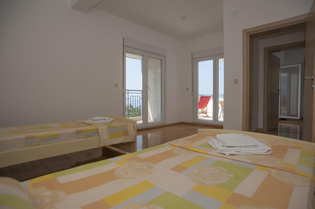 Apartments Villa Simonovic Petrovac Bagian luar foto